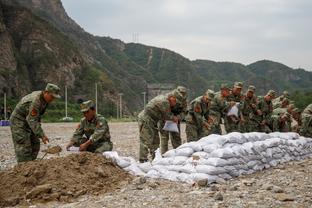 德甲积分榜：药厂先赛一场领先拜仁3分，多特打平仍居第五